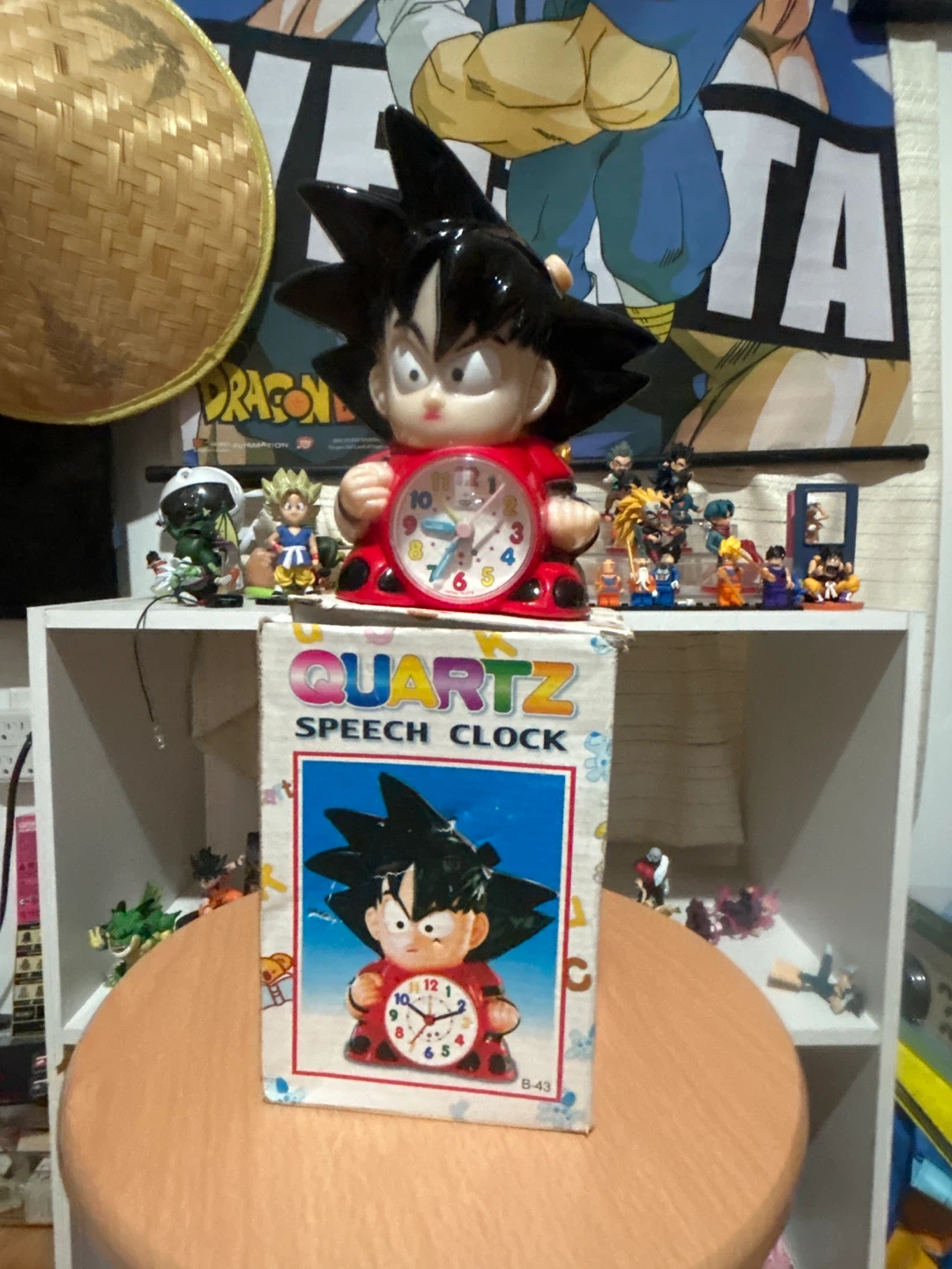Dragon Ball Z Goku Quartz Speech Clock - photo 2