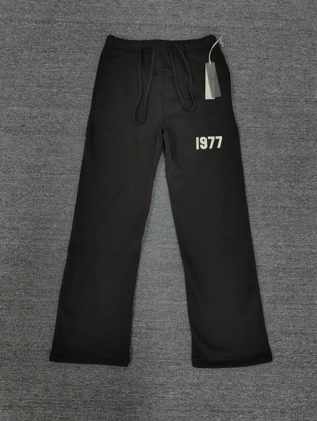 Fear of God Essentials "1977" Sweatpants Black