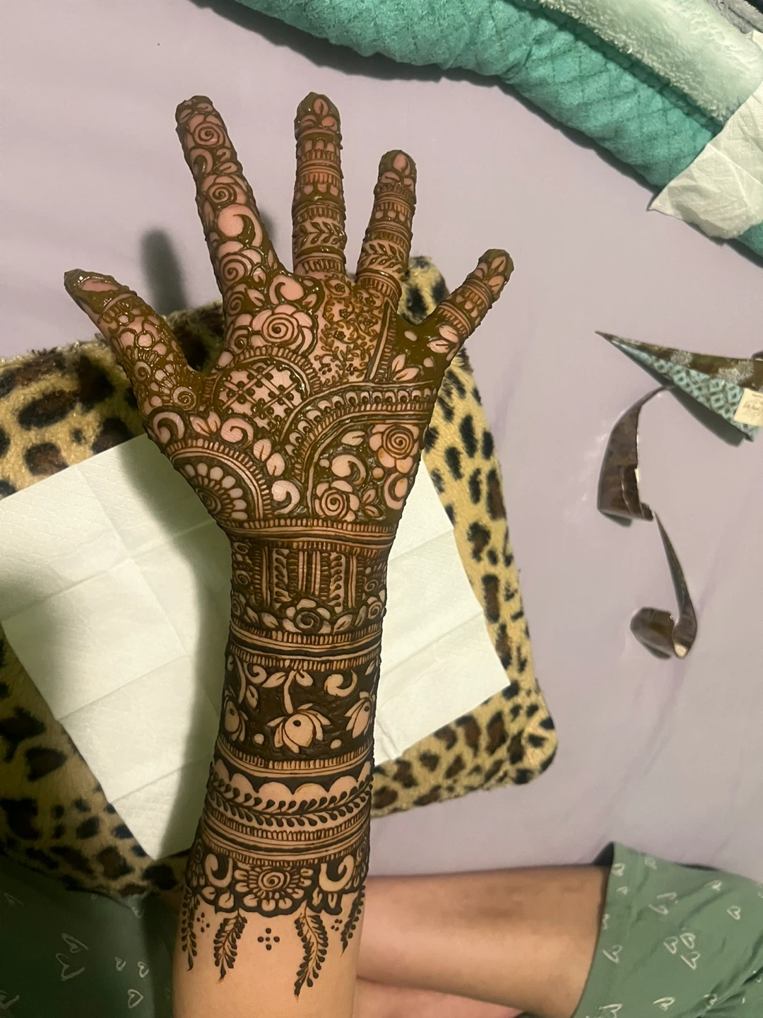 Henna Tattoo Design Application - photo 2