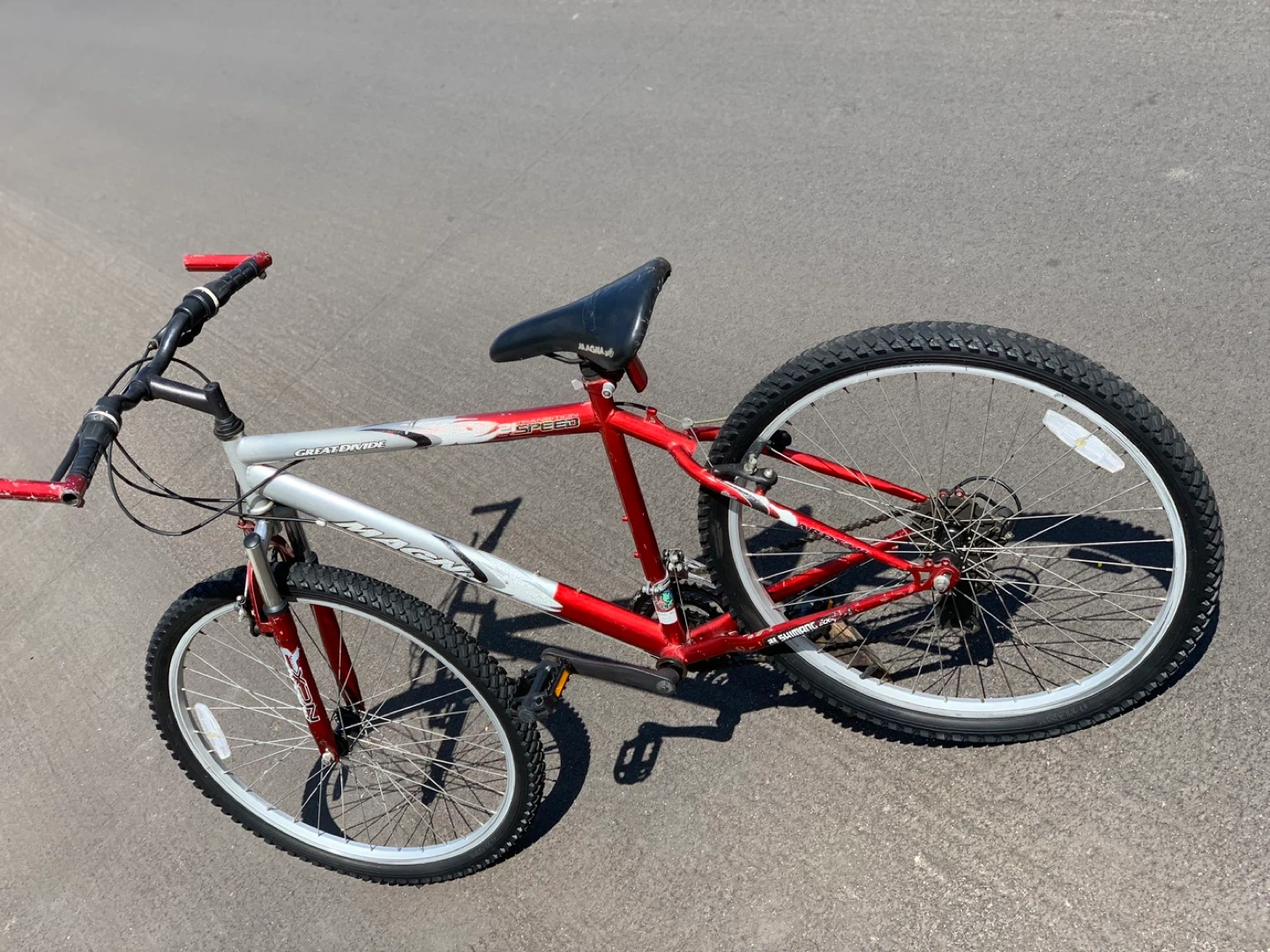 Magna Great Divide Mountain Bike