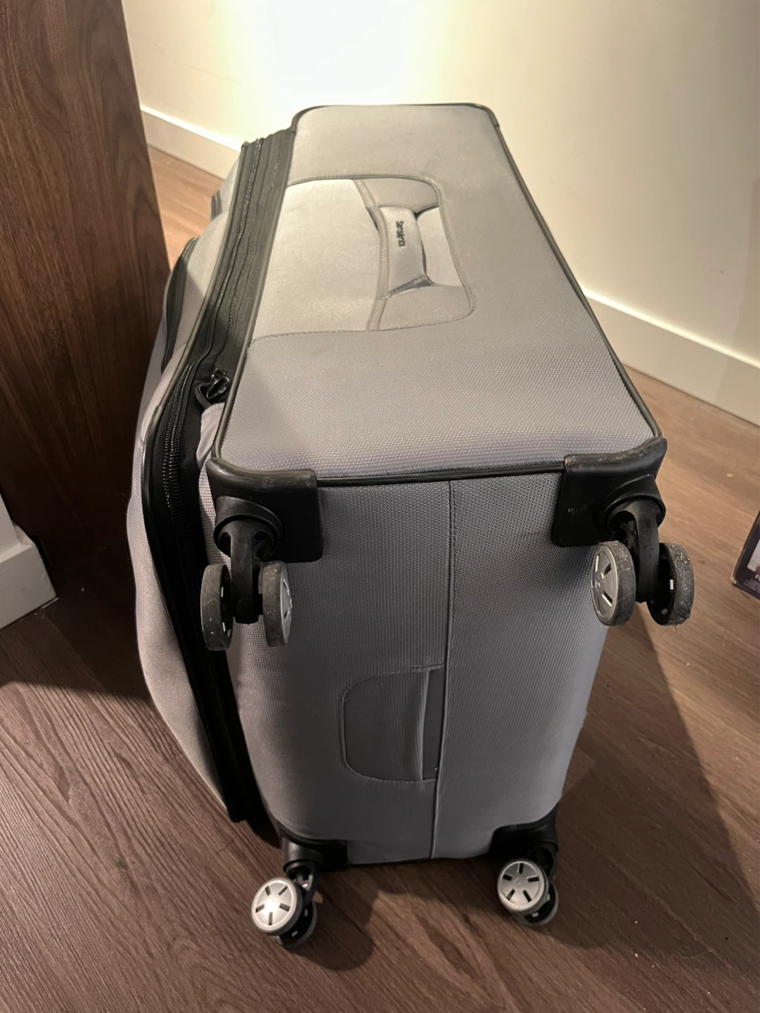 Samsonite Grey Softside Spinner Suitcase - photo 3