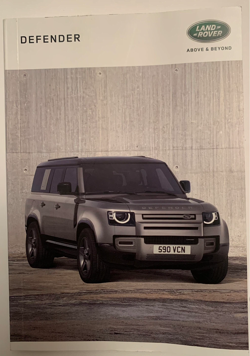 LAND ROVER DEFENDER OWNER’S HANDBOOK