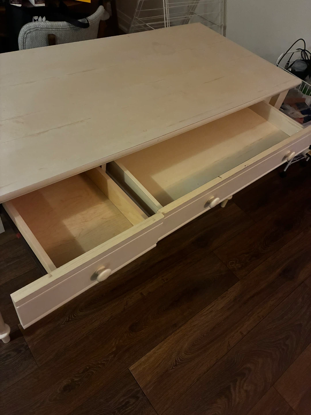 Cream solid desk with 2 Drawers - photo 4