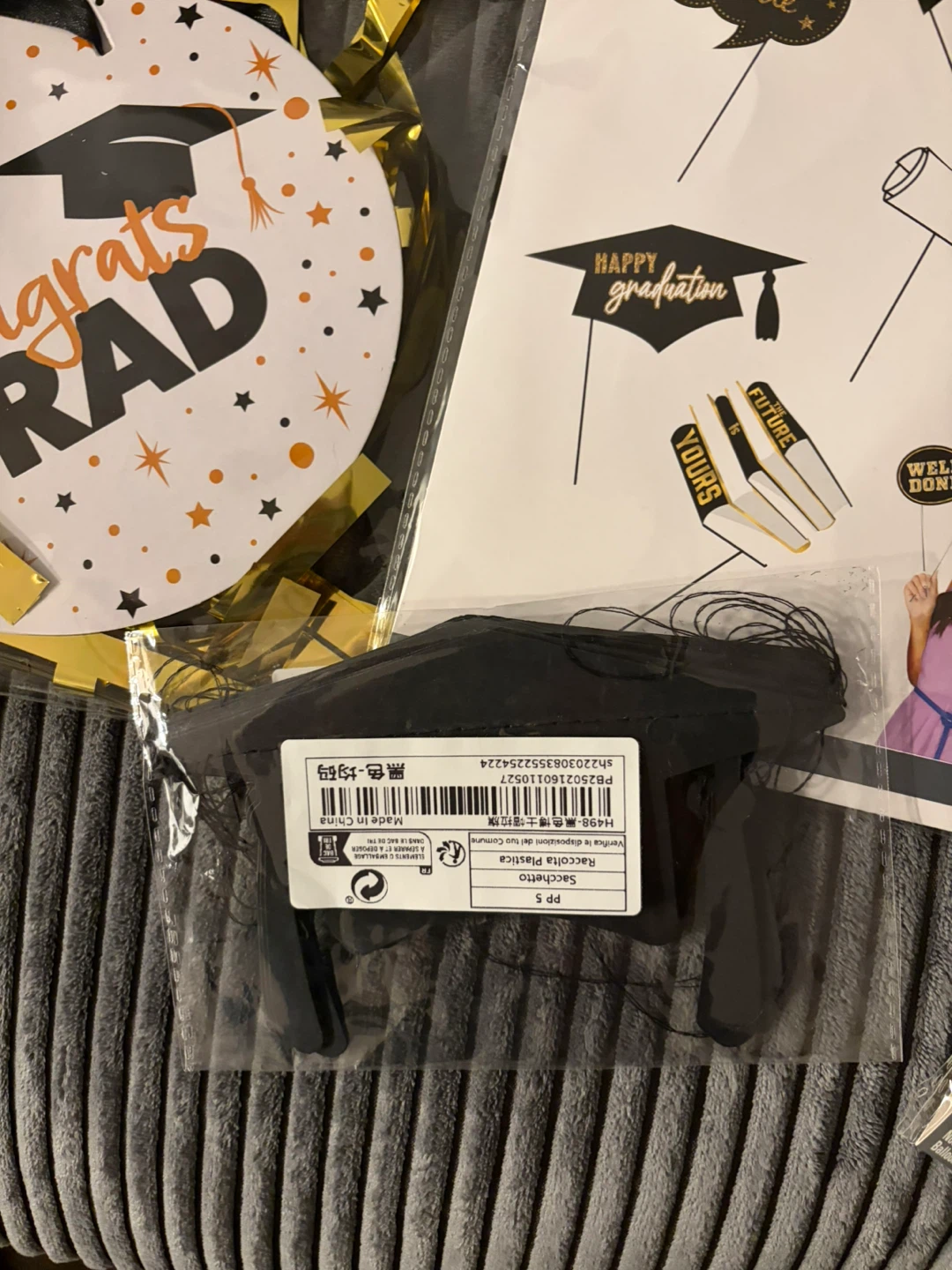 Seasonal Collection Graduation Party Decor Set - photo 5