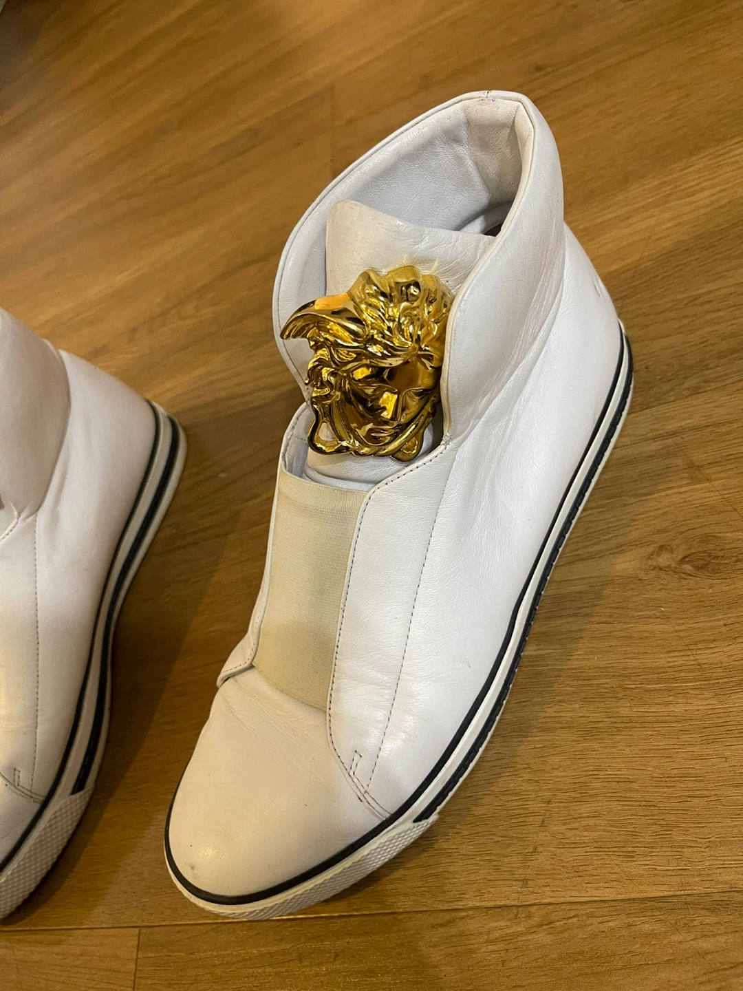 Versace White Leather Medusa Sneakers - photo 2
