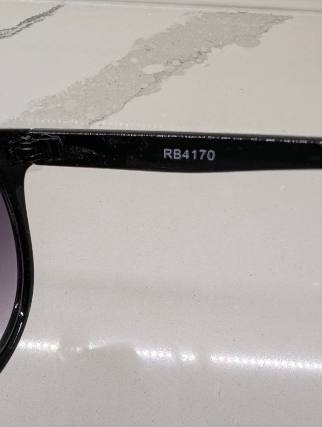 New Ray-Ban RB4170 Sunglasses - photo 2