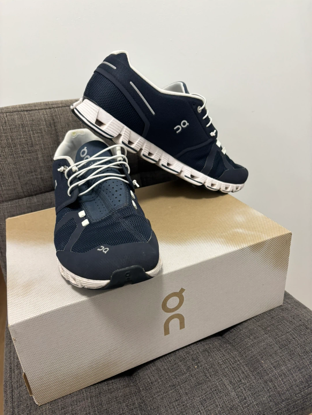 ON Running Cloud Shoes - Navy