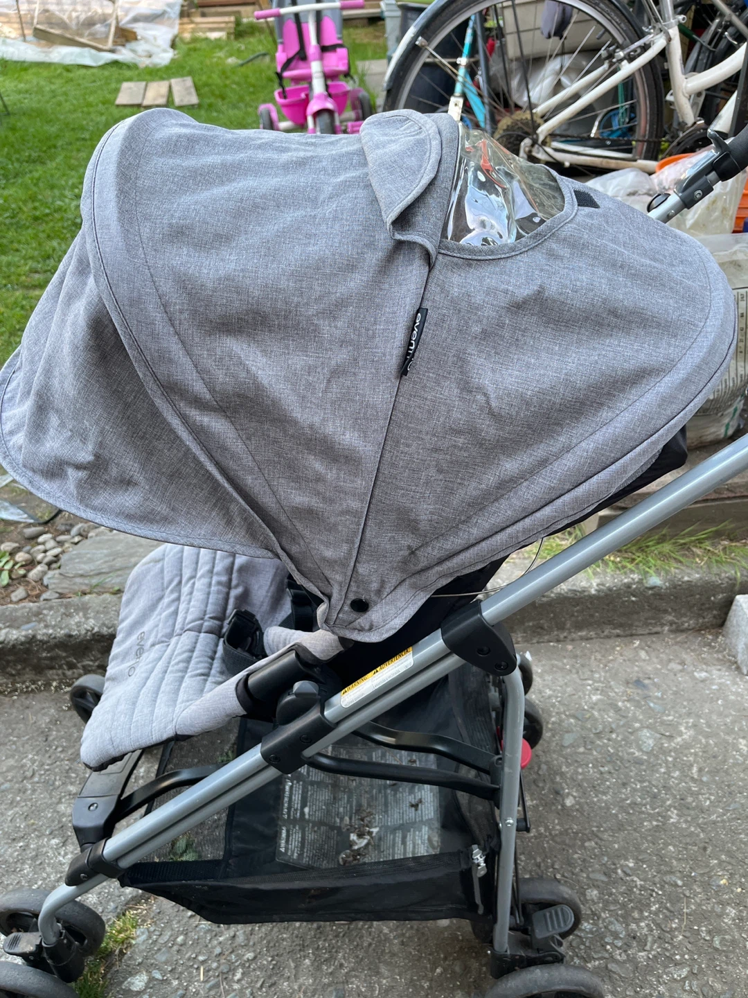 Evenflo Stroller with Rain Cover - photo 3