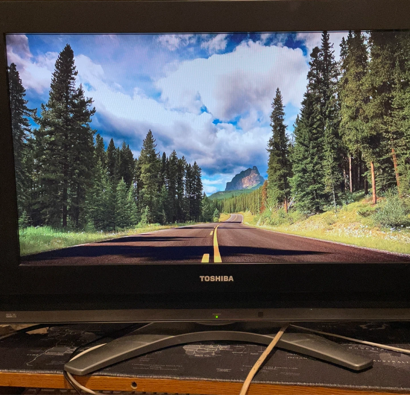 Toshiba 26" 720p TV/Monitor *DEFECTIVE AUDIO*