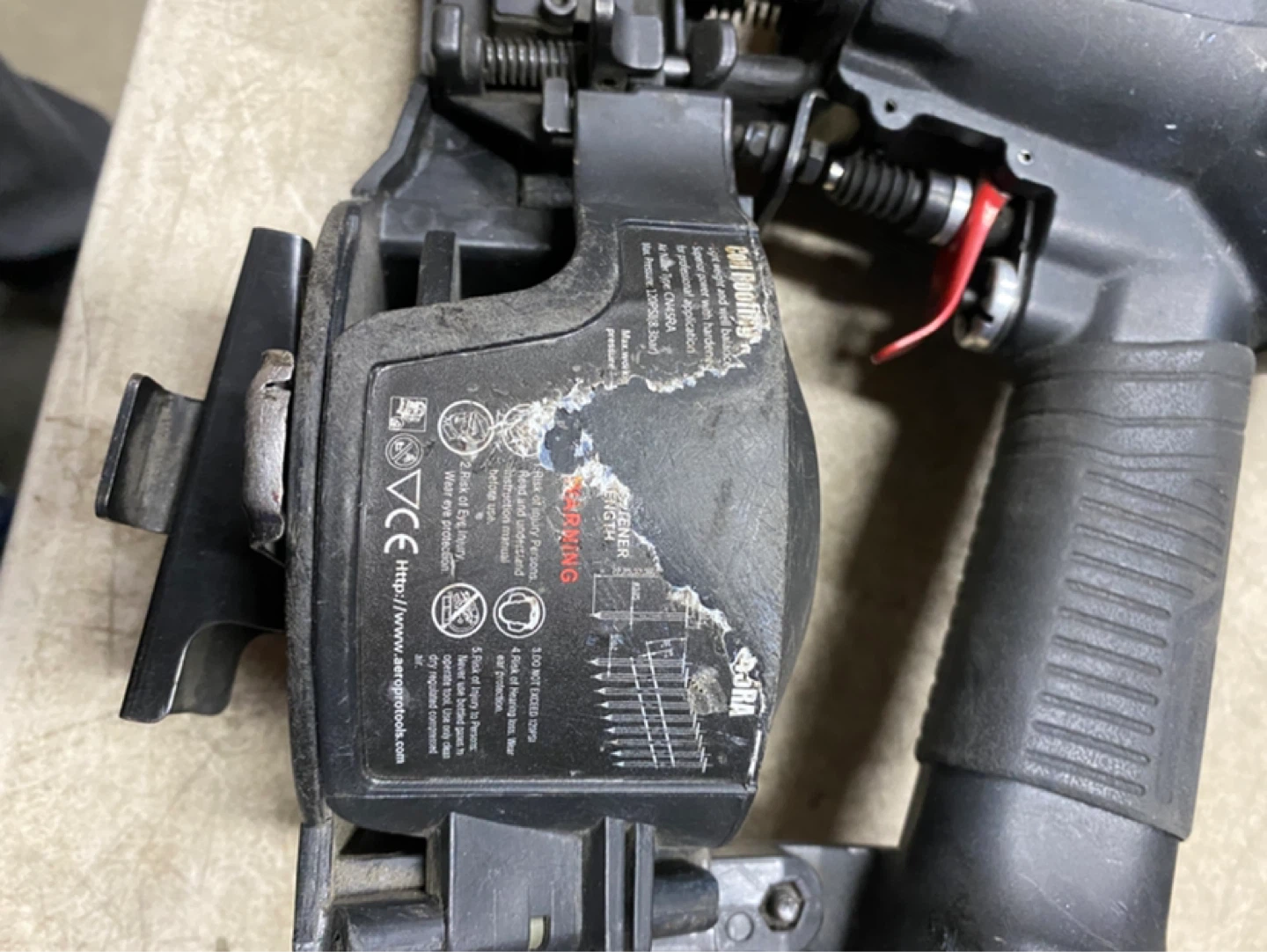 1-3/4” coil roofing nailer - photo 4