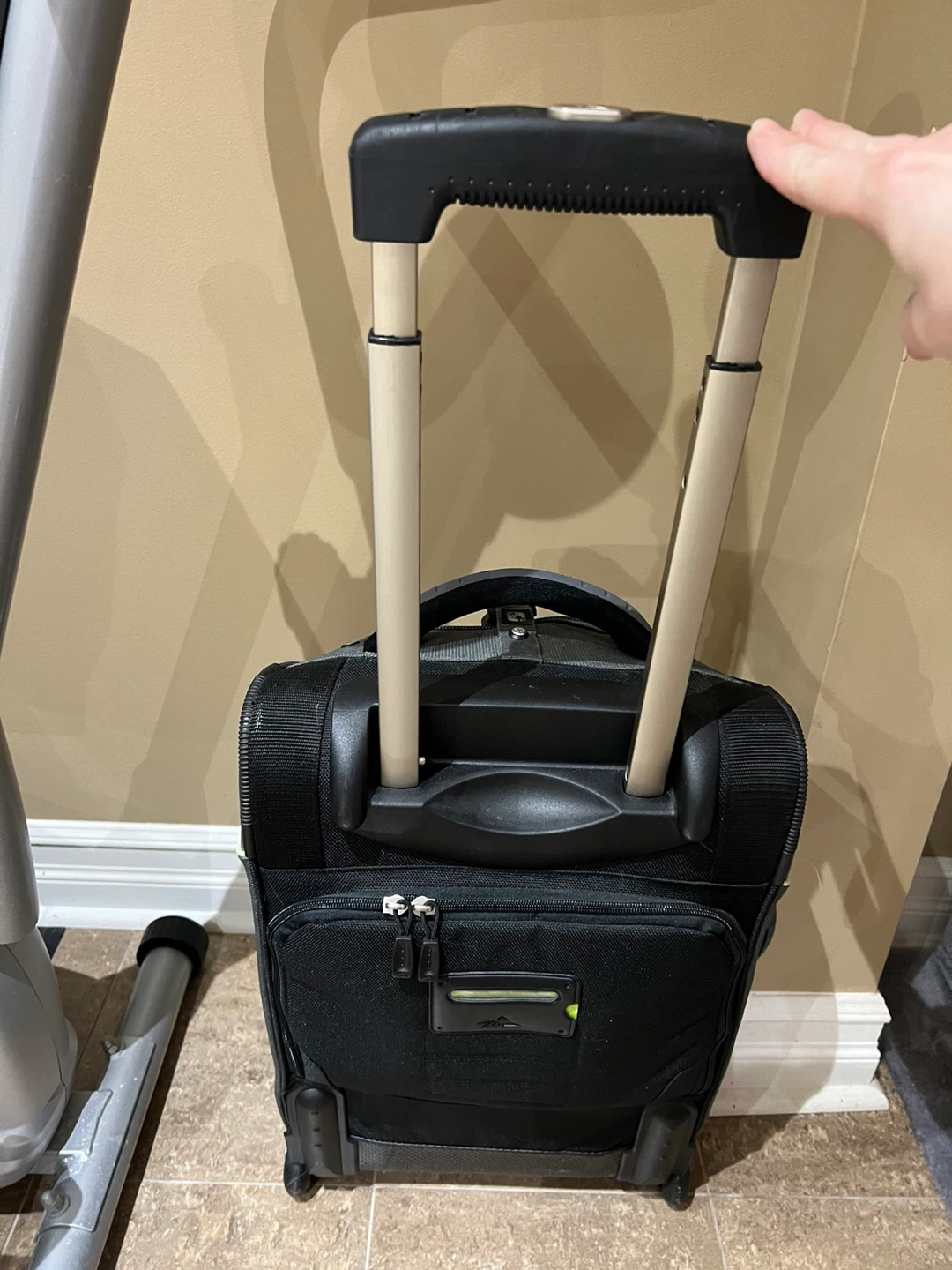 High Sierra Rolling Carry-On Luggage