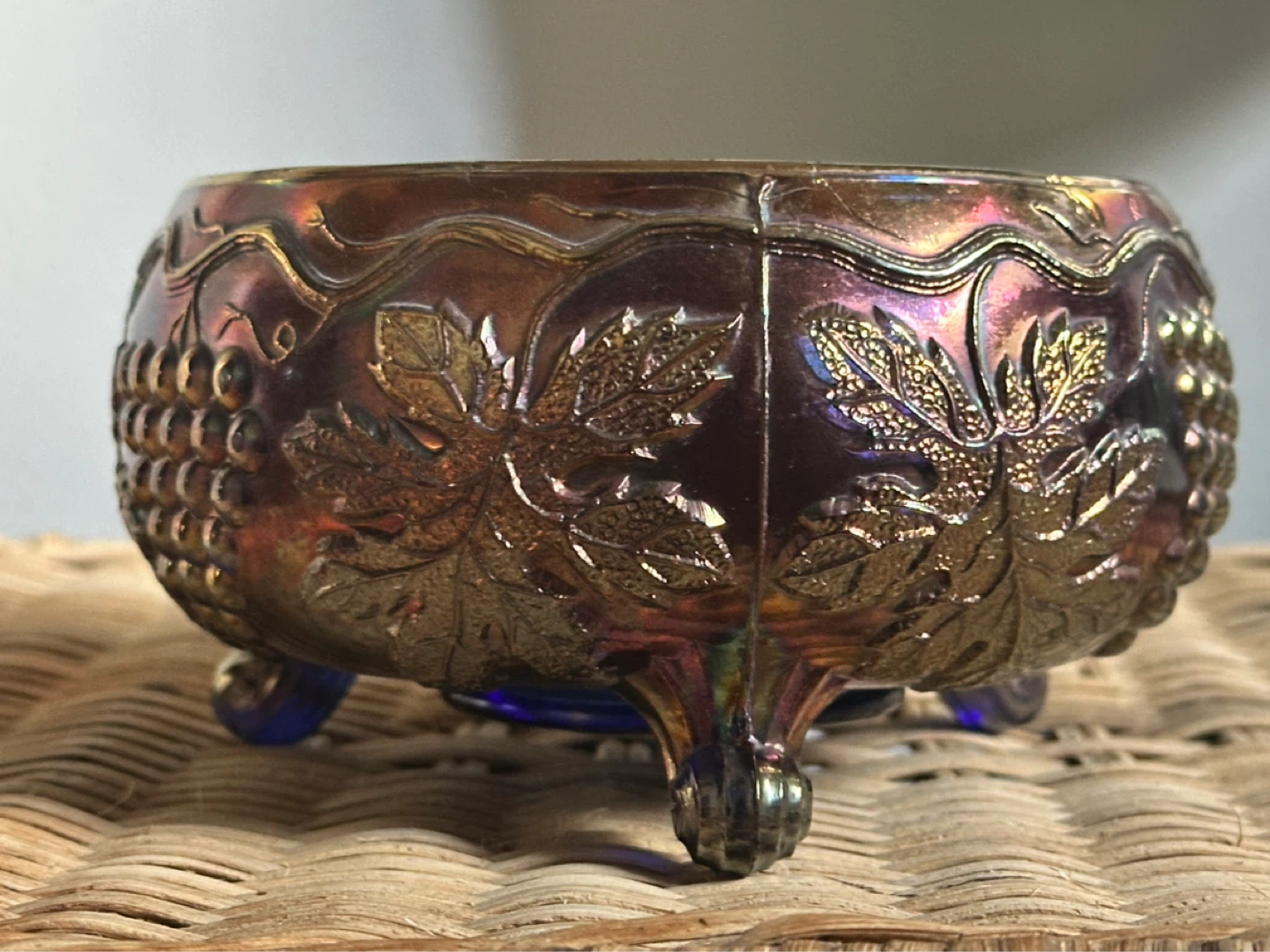 Fenton Grape and Cable Carnival Glass Fernery Bowl - photo 3