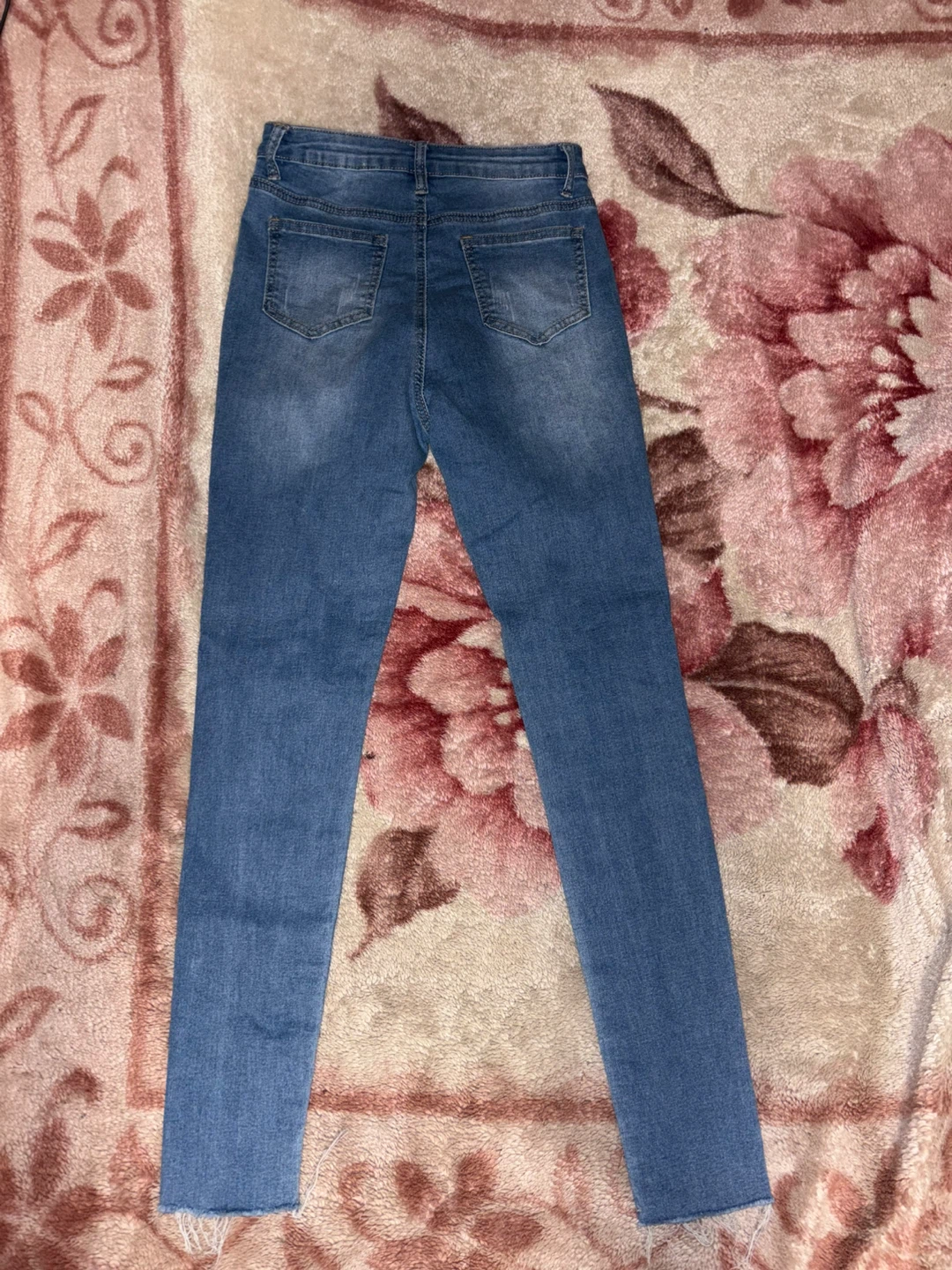SHEIN Ripped High-Waisted Jeans - Size M - photo 2