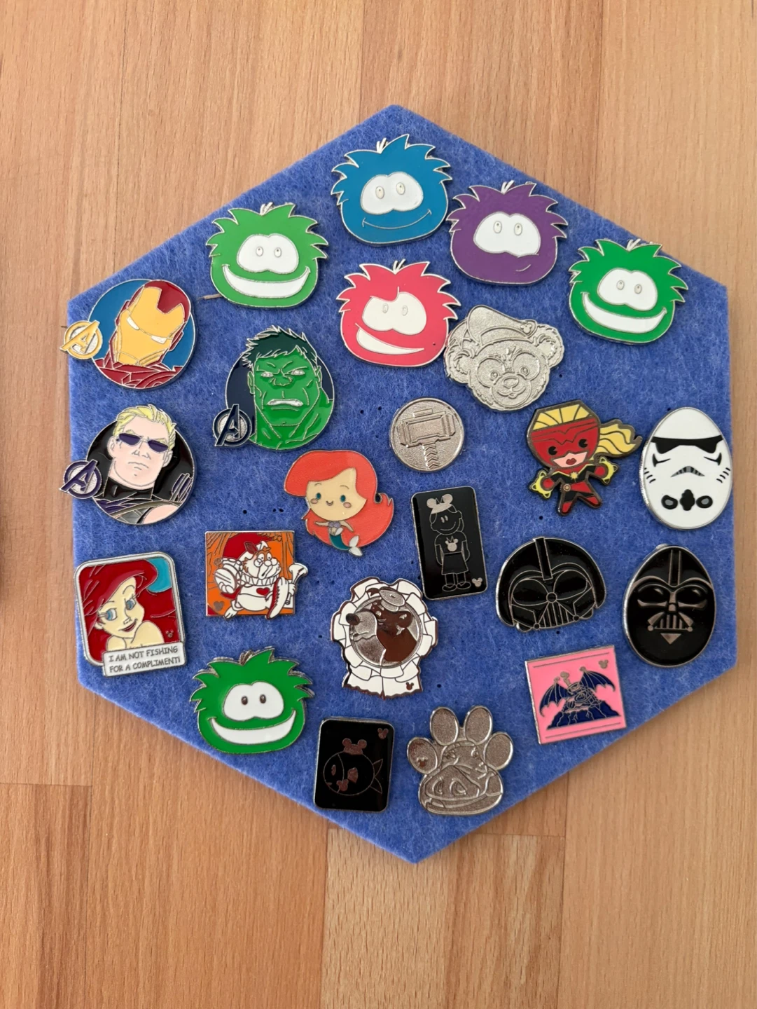 Authentic Disney Pins $5 each firm - photo 3