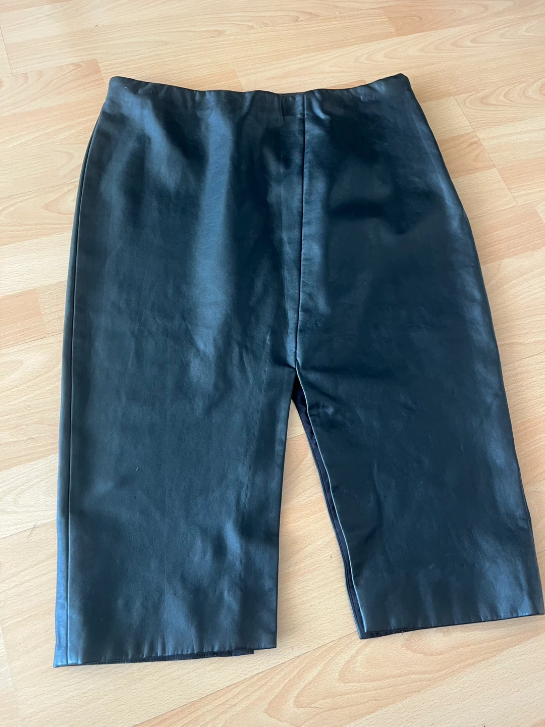 Babaton leather skirt - photo 2