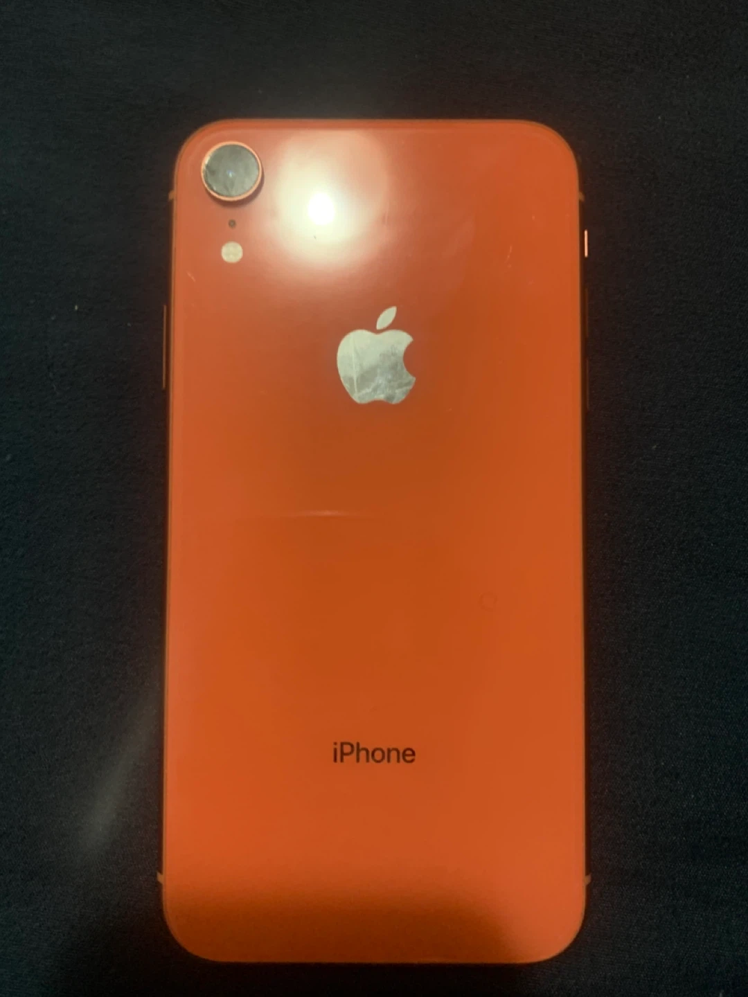 iPhone XR - photo 2