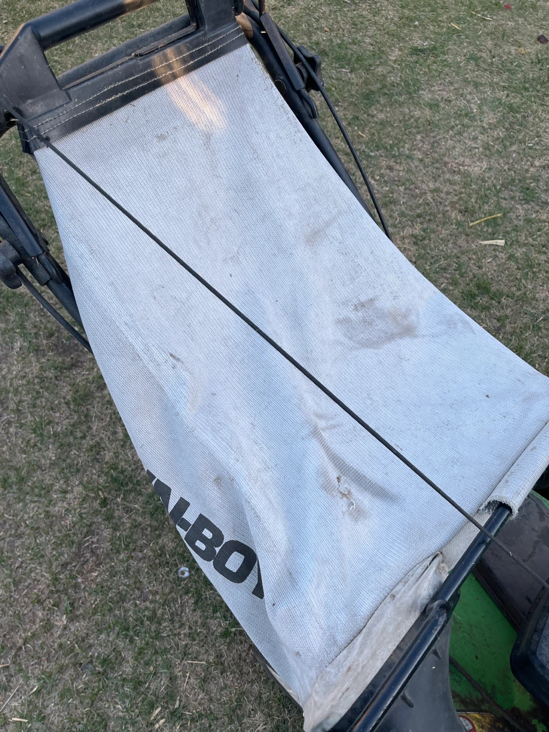 Silver Series 6.5 HP 4-Cycle Lawnmower - photo 2