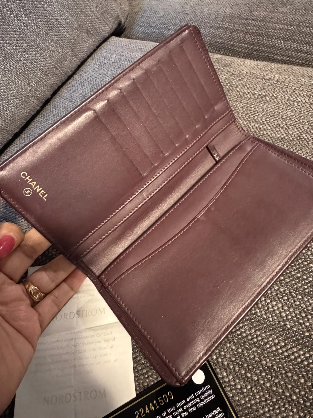 Chanel Quilted Wallet - photo 2