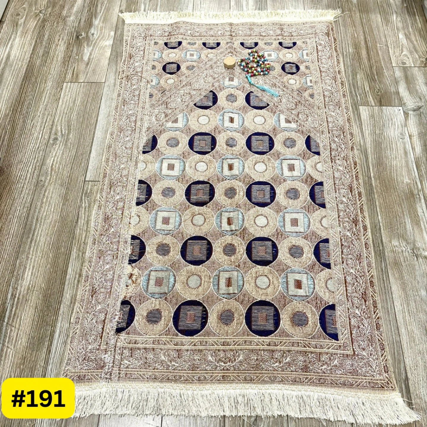 Prayer Rug with Tasbeeh and Karbala Turbah - photo 2