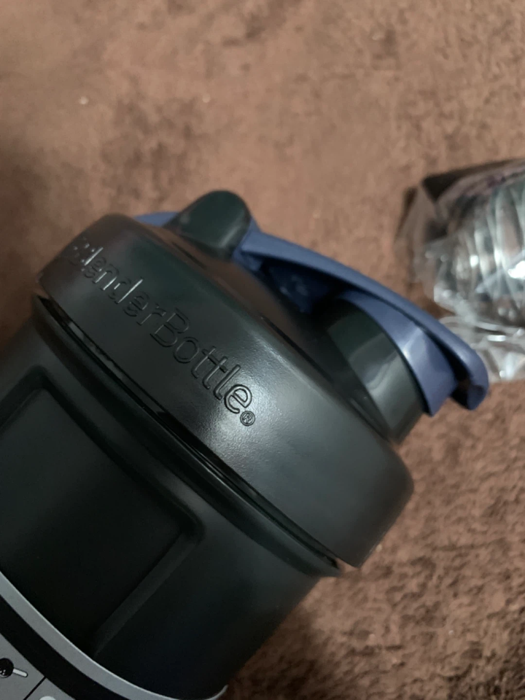 New Blender Bottle Classic Large Capacity Shaker 45oz (1330 ml) - photo 2