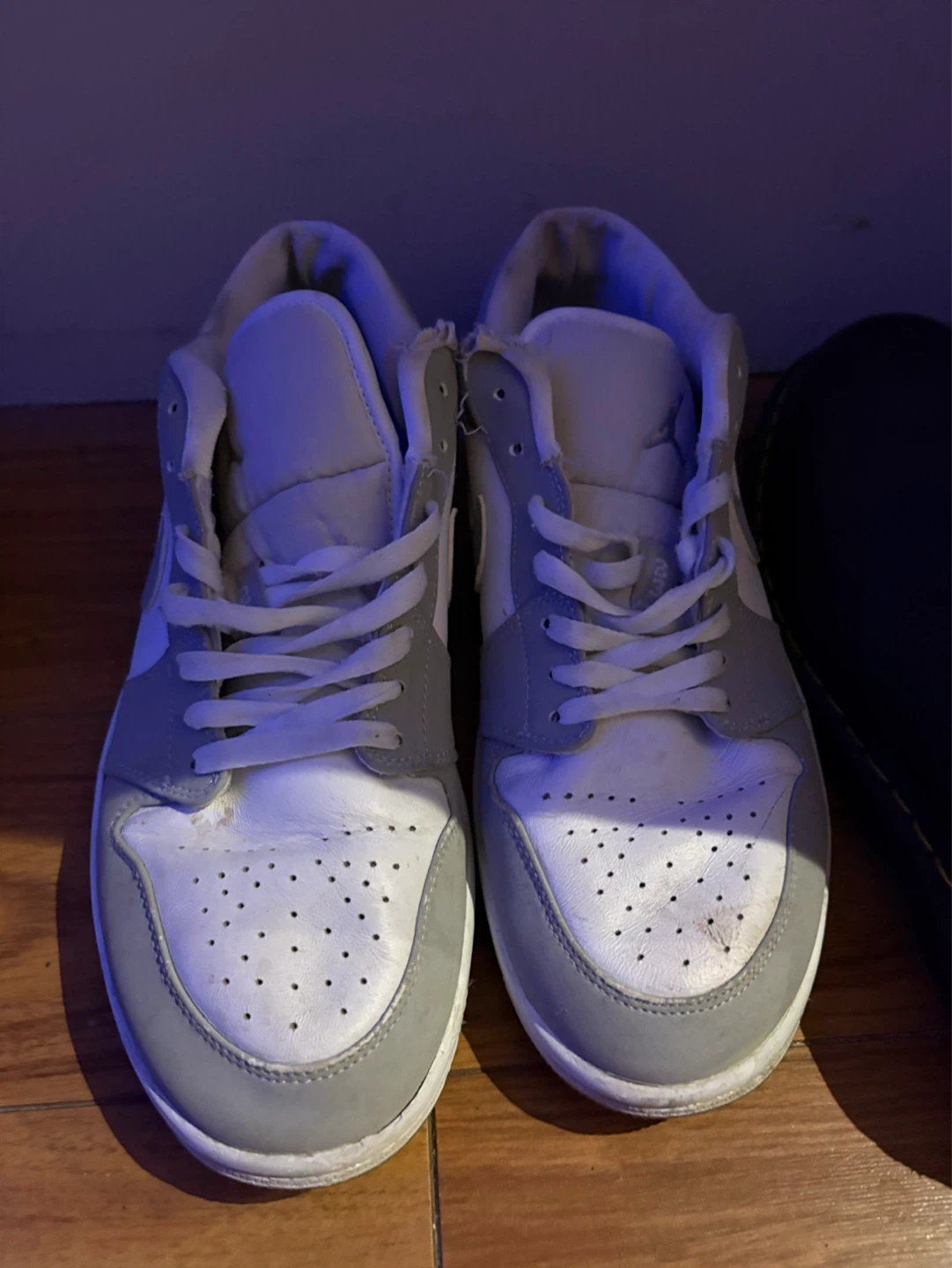 Nike Jordan 1  Grey and White