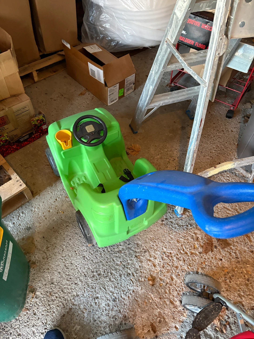 Step2 Push Around Buggy Ride-On Toy - photo 2