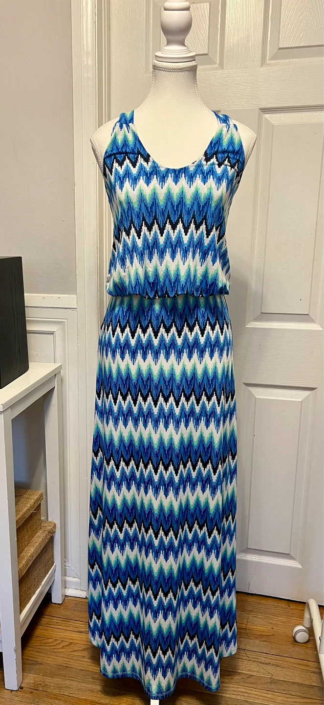 Women's Blue Zigzag Maxi Dress