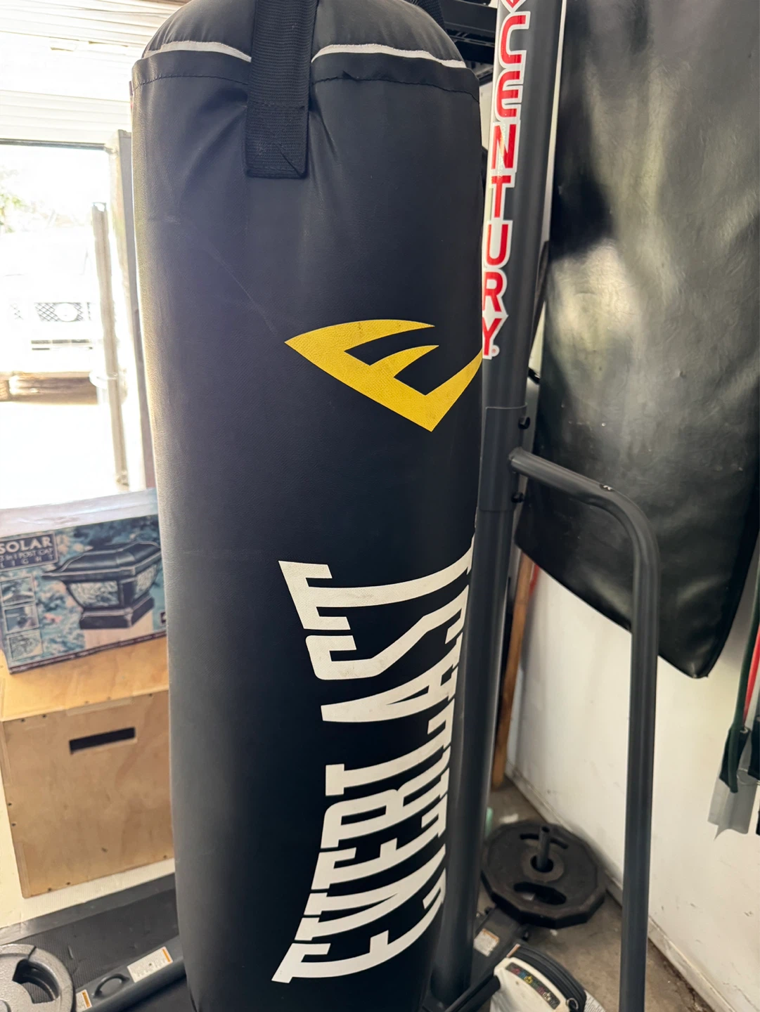 Century Everlast Punching Bag Stand with Bag - photo 2