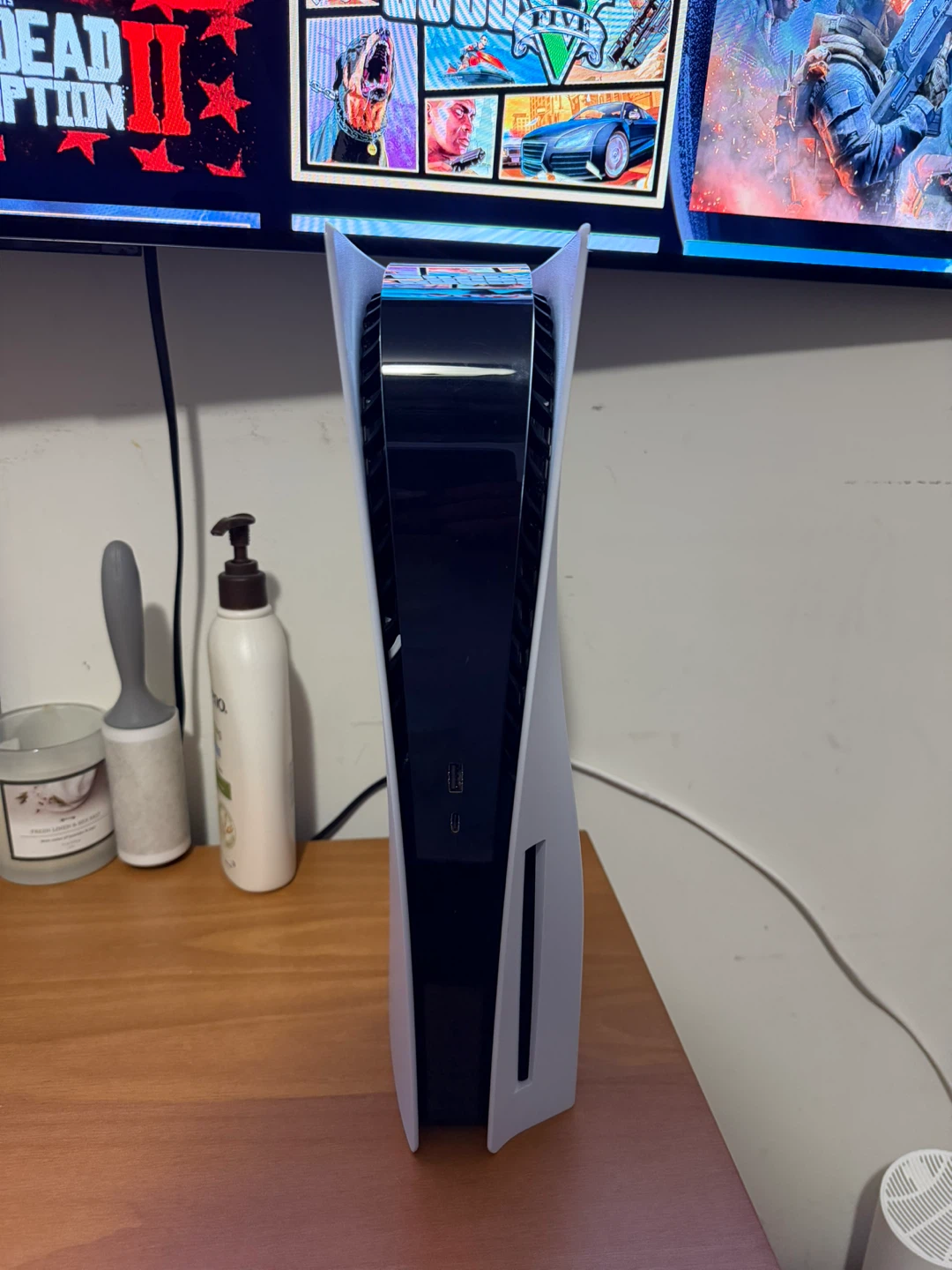 Sony PlayStation 5 Console - photo 3