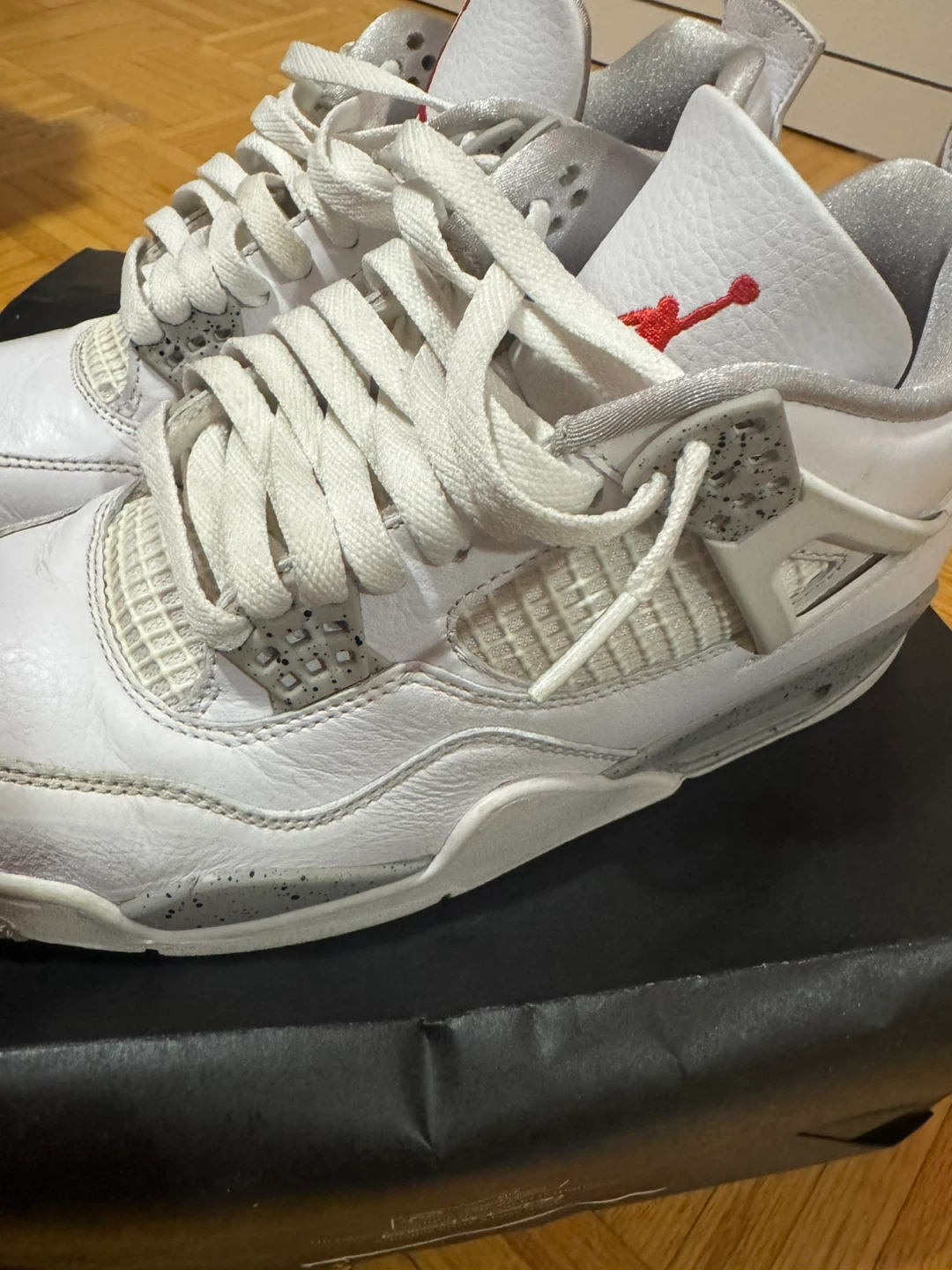 Jordan 4 Retro Oreo - photo 2