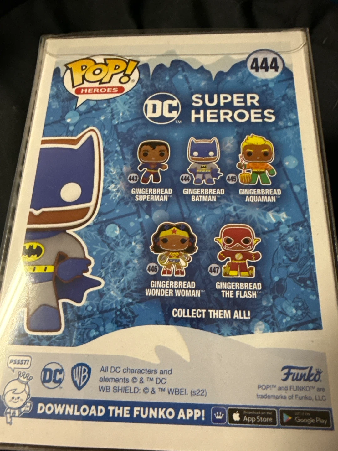 Funko Pop! DC Heroes Gingerbread Batman #444 - photo 3