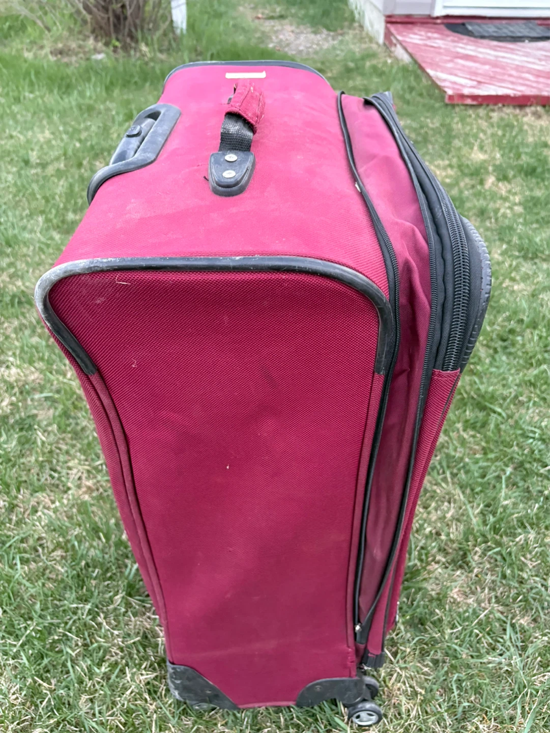 American Tourister Burgundy Rolling Suitcase - photo 4