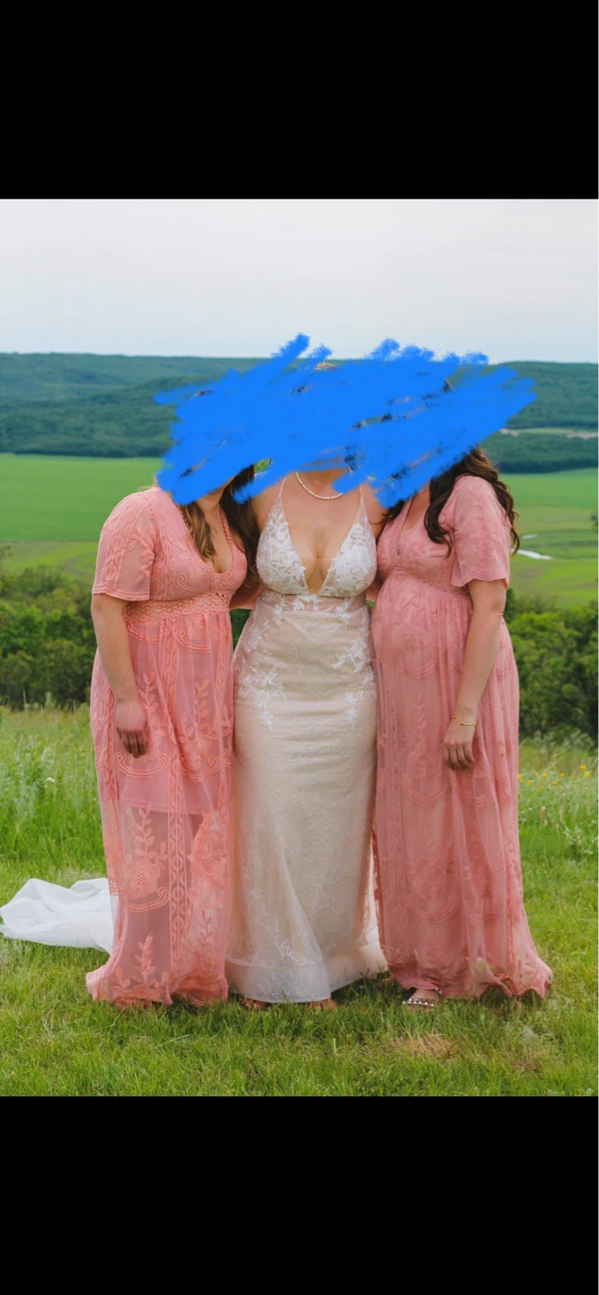 Wedding dress - photo 3