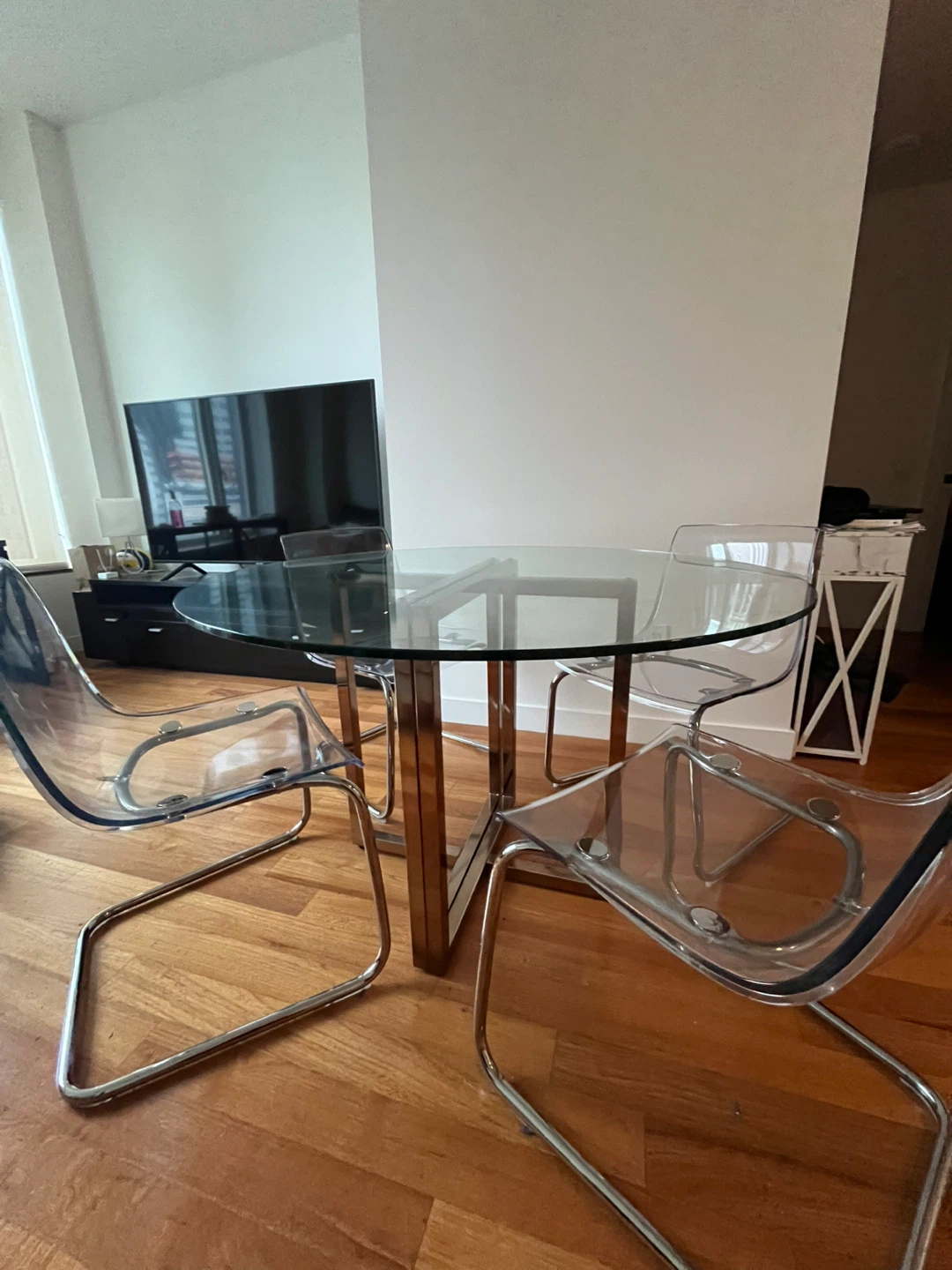 6 IKEA TRANSPARENT CHAIRS