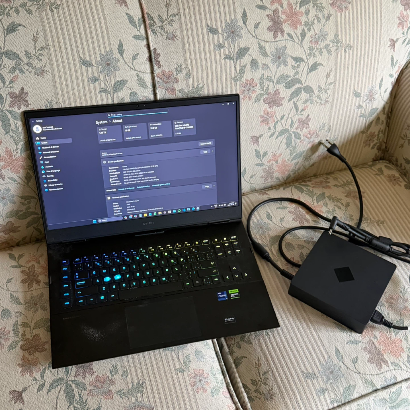 HP Omen 17 Laptop i9-13Gen 32GB RAM 2TB SSD RTX 4090 16GB