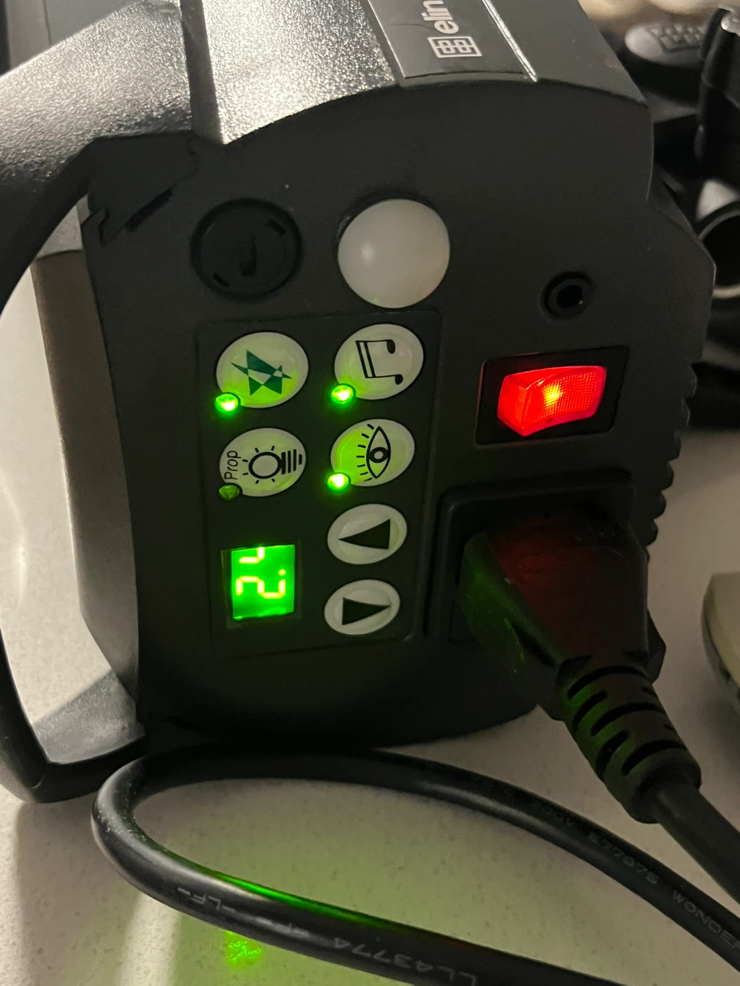 Elinchrom D-Lite RX 4 Studio Strobe Light - photo 5