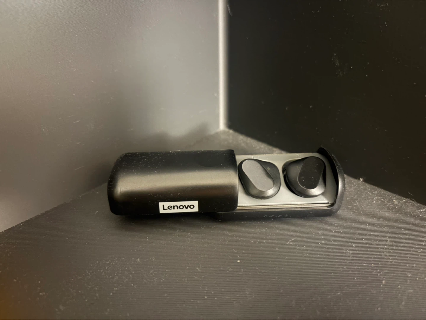 Lenovo SE-631TWC True Wireless Earbuds