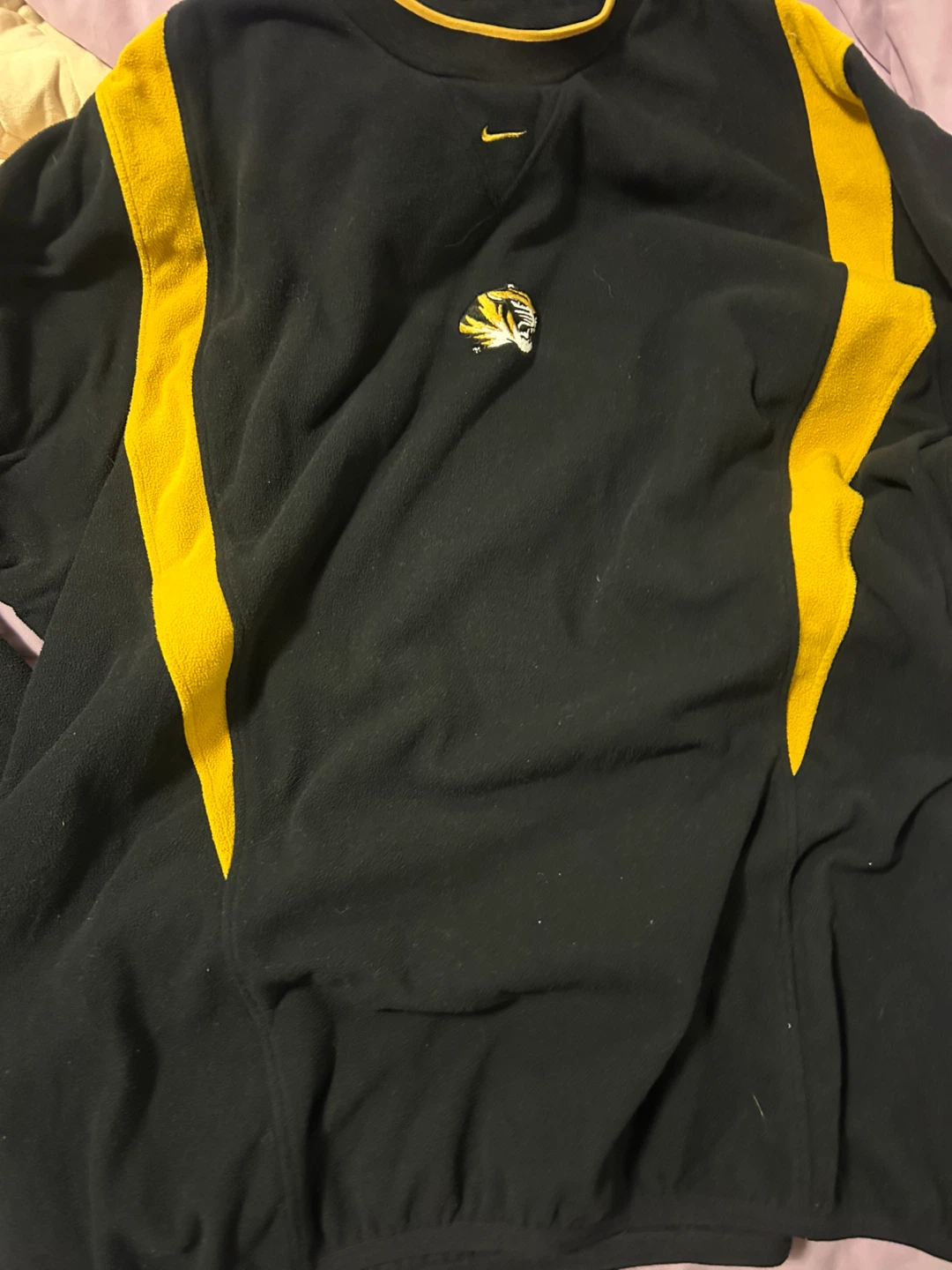 Nike Black and Yellow Fleece Pullover Sweatshirt