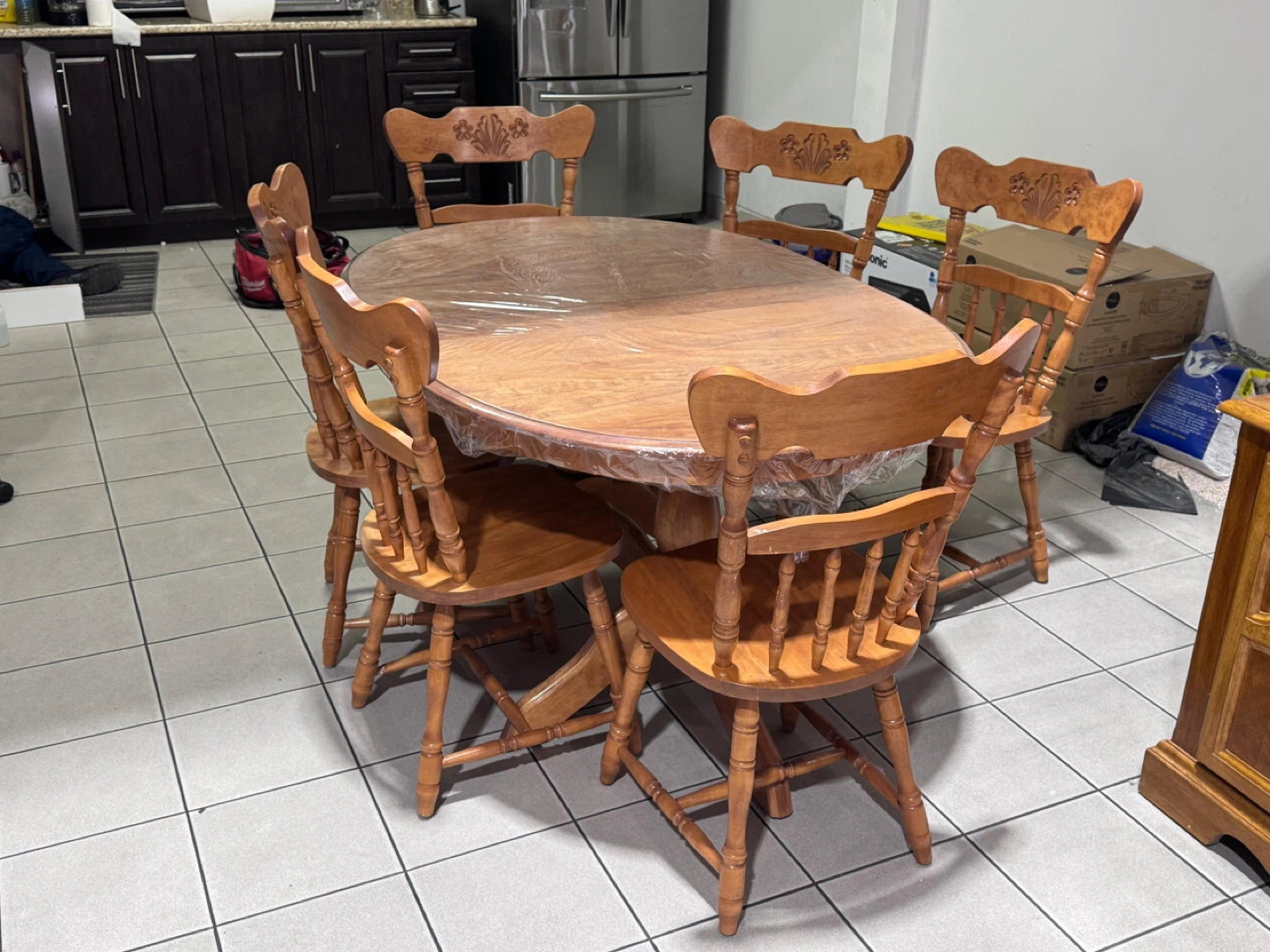 Wooden Dining Table with 6 Chairs and China Cabinet - photo 4
