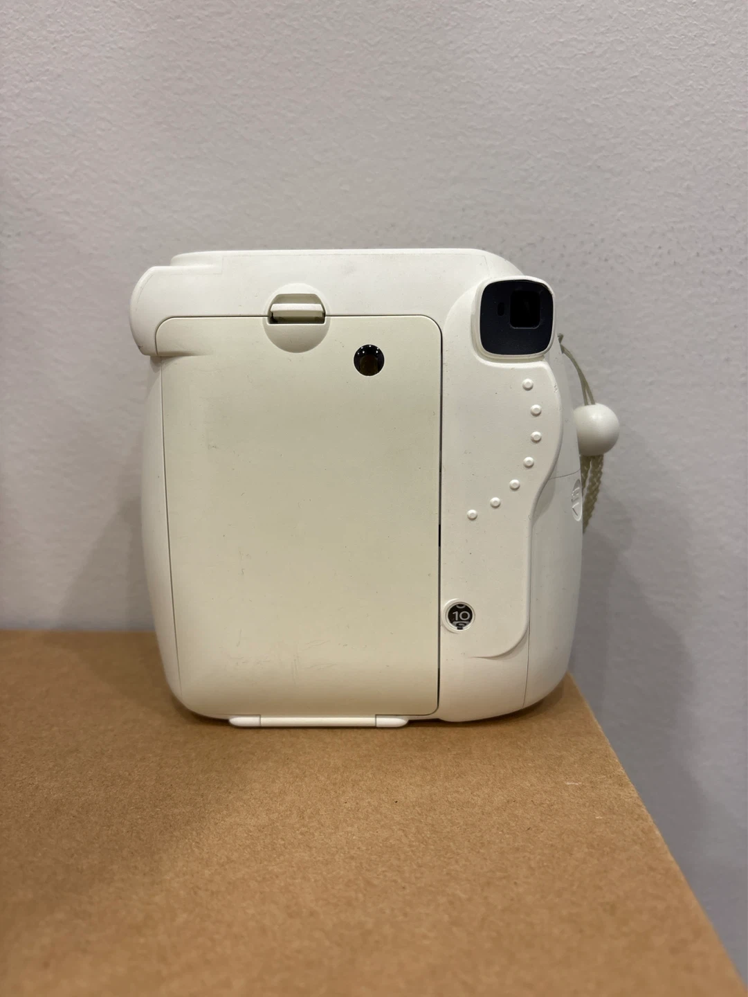 Fujifilm Instax Mini 8 Instant Camera - White - photo 2