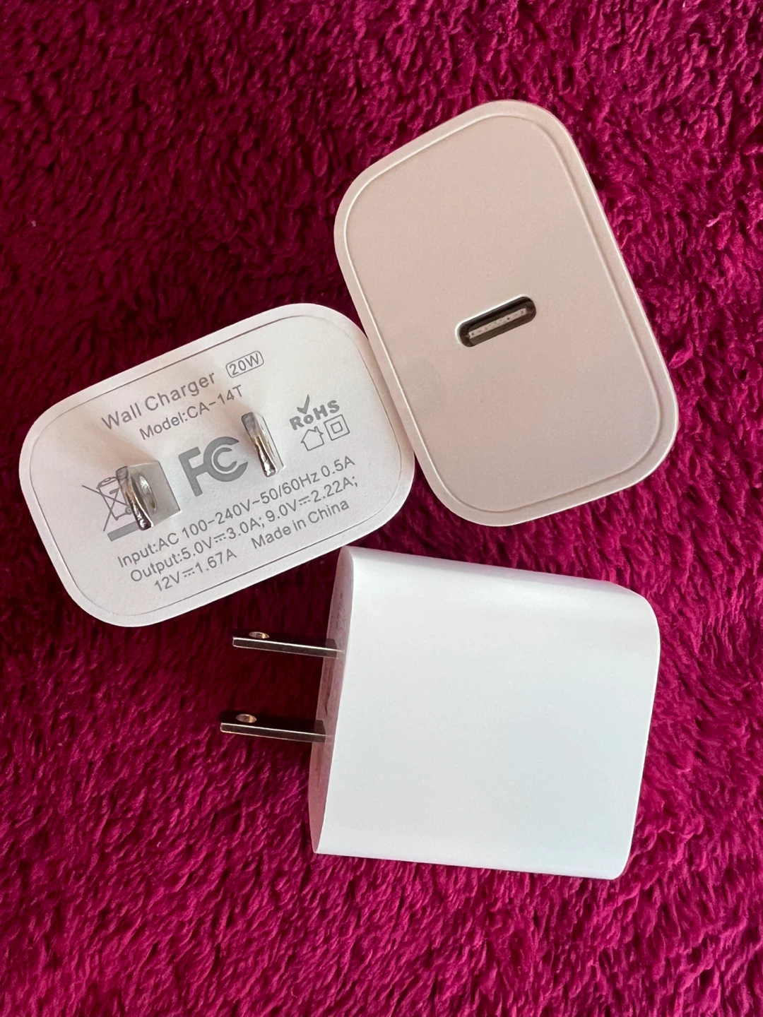 USB-C Charger 20W - photo 2