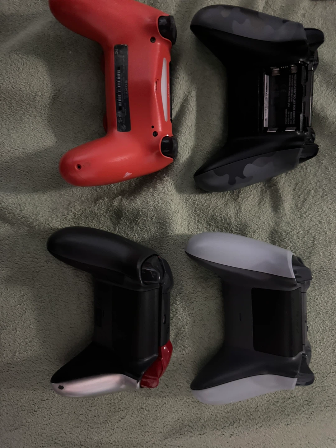 Xbox and PlayStation Controllers lot - photo 2