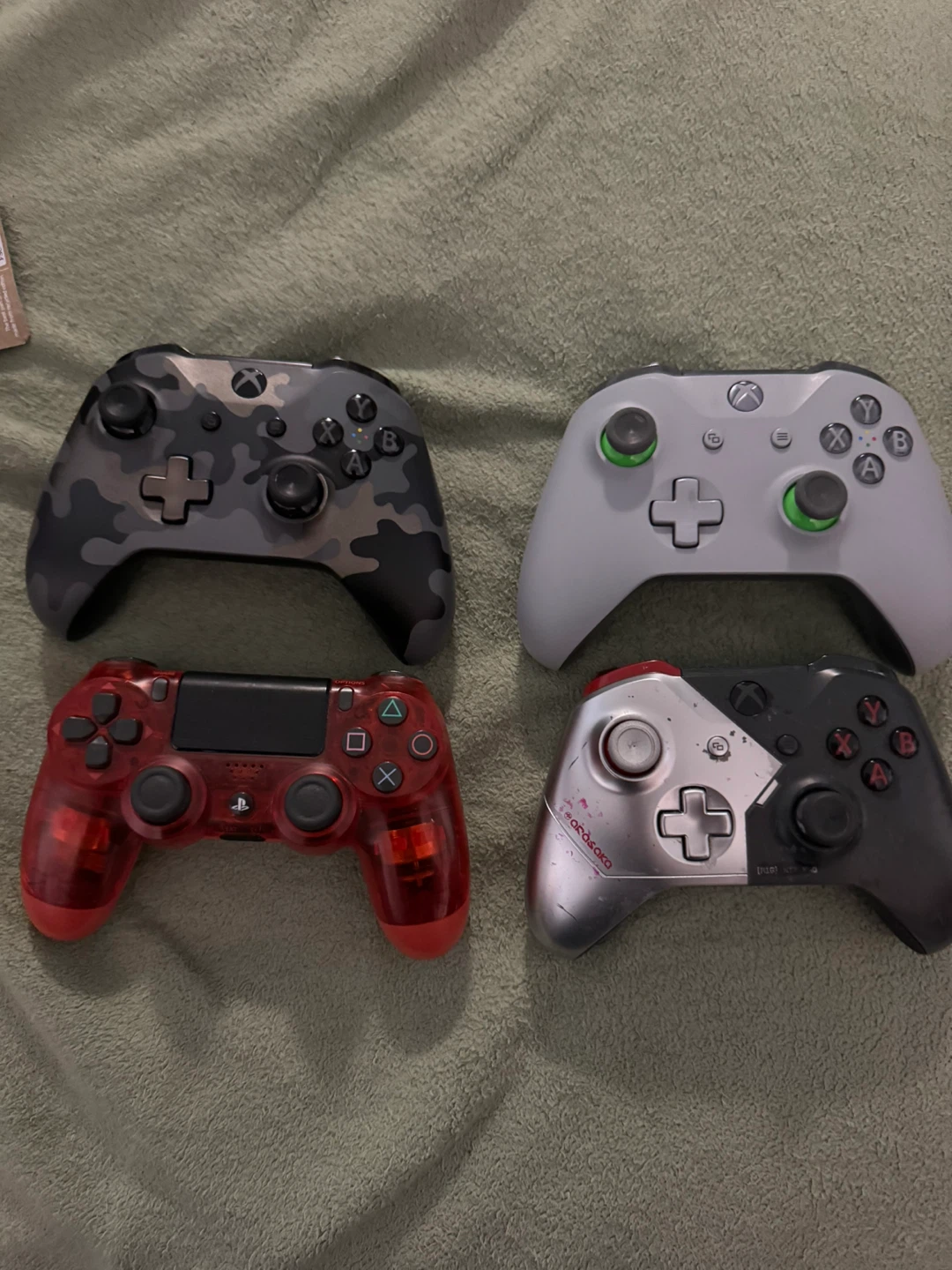 Xbox and PlayStation Controllers lot