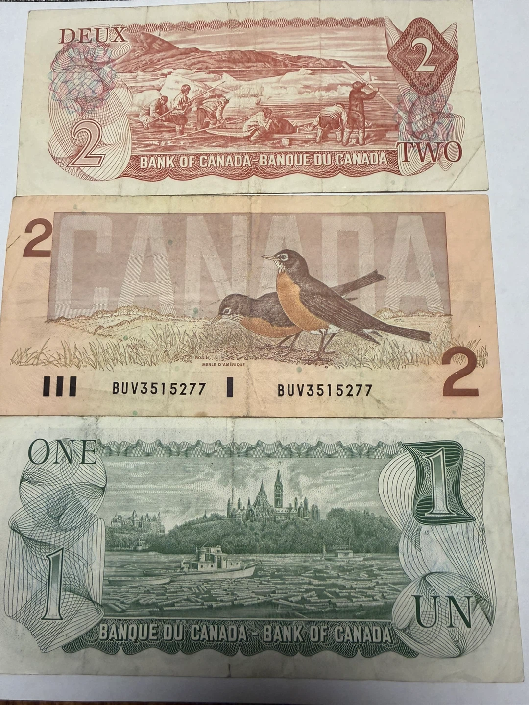 Canadian Bank Notes - 1$ Dollar and 2$ Dollar Bills - photo 2