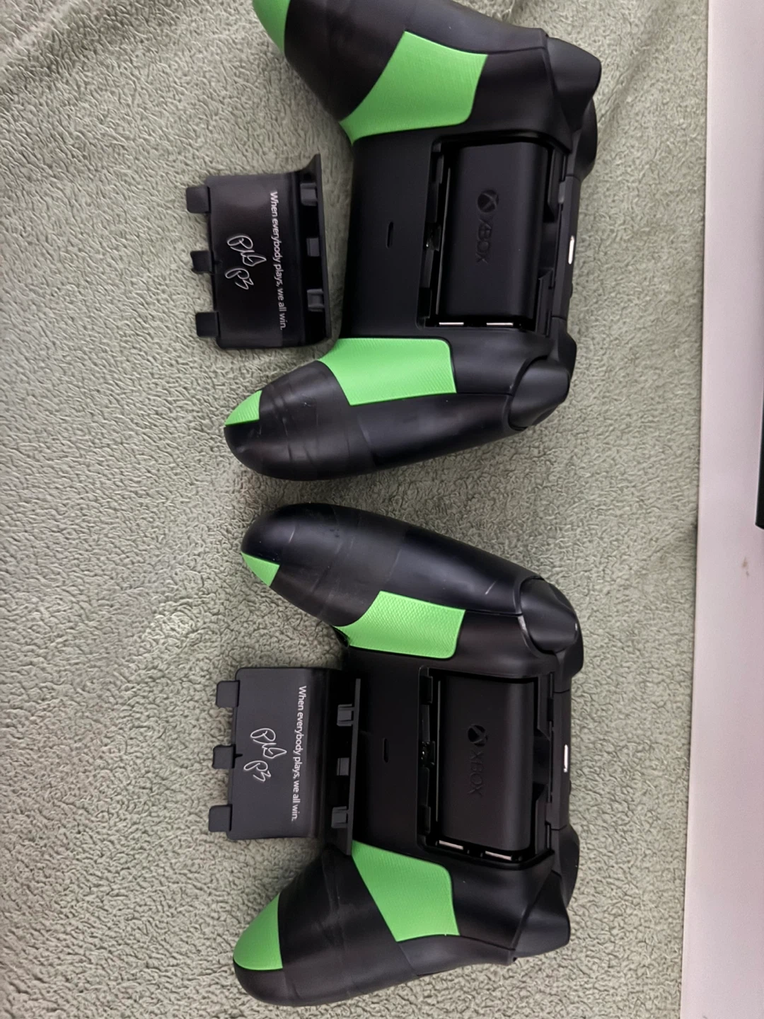 2x Xbox 30th Anniversary Wireless Controllers - - photo 2
