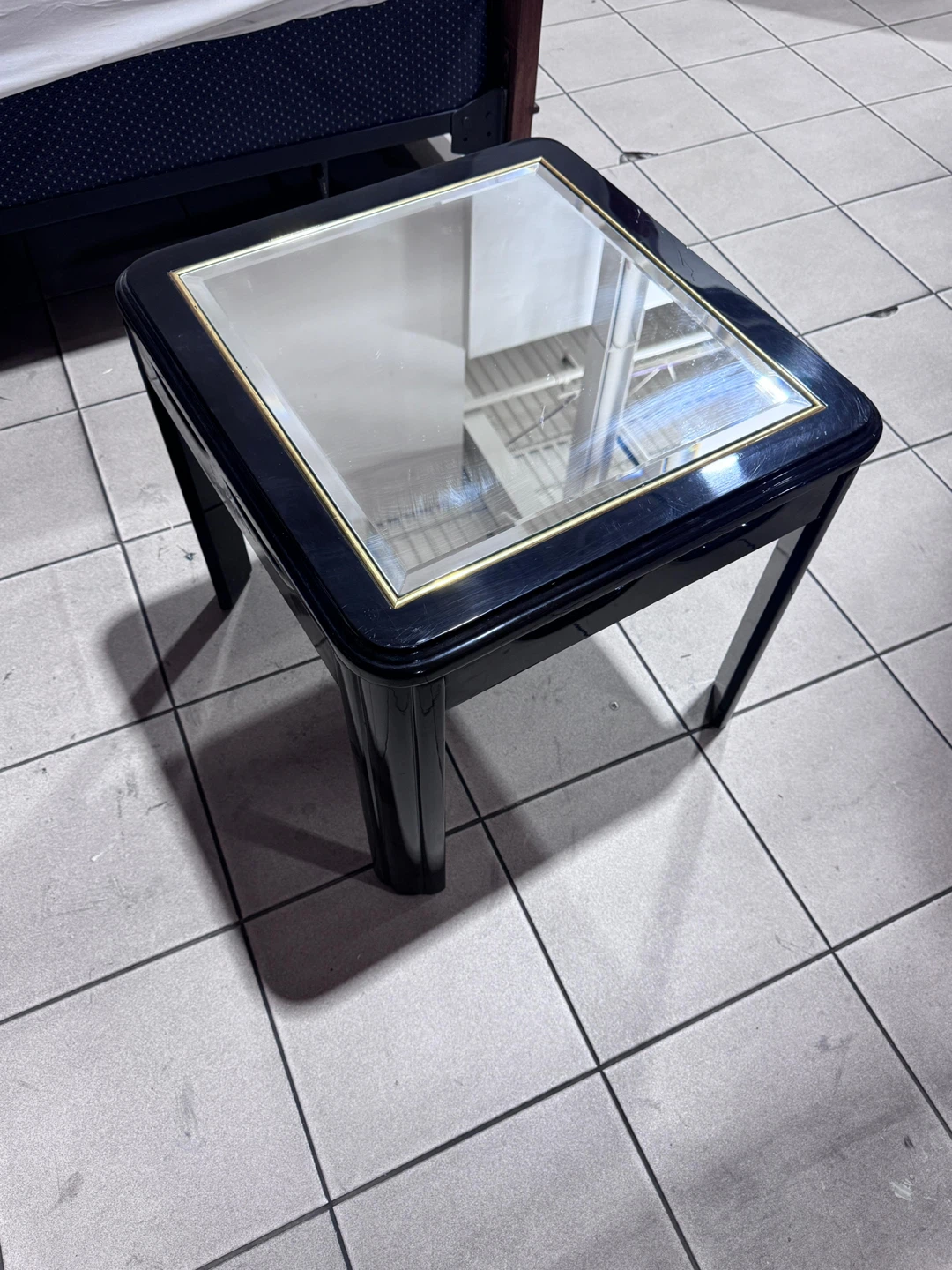 Black Mirrored End Table with Gold Trim - photo 3
