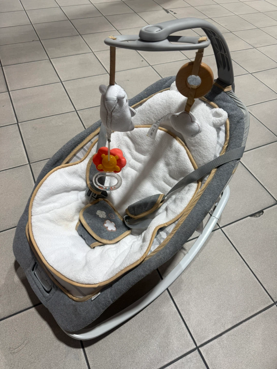 Grey Baby Rocker with Canopy and Toys - photo 2