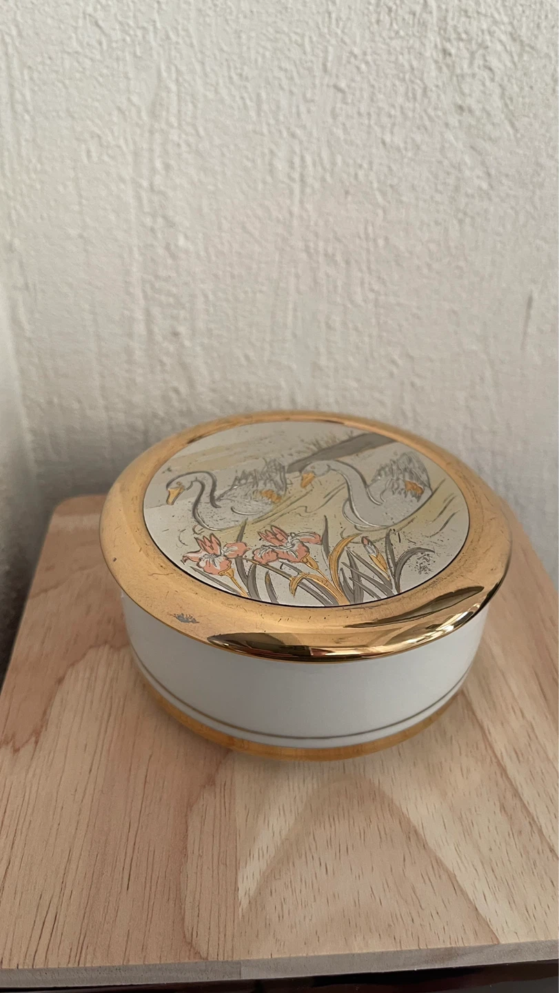 Vintage Art of Chokin Porcelain Trinket Box - photo 3