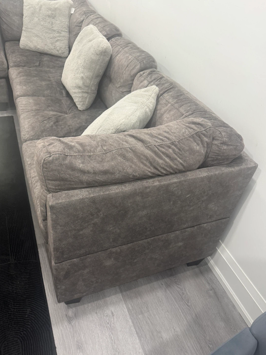 Sectional Sofa with Ottoman - photo 2