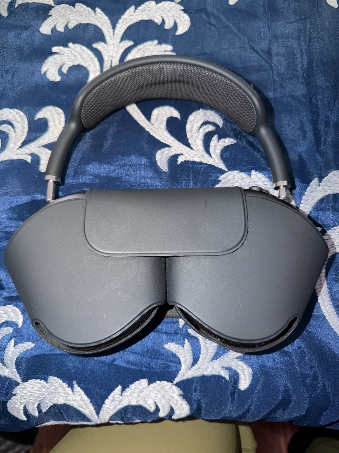 Apple AirPods Max Headphones - Space Gray